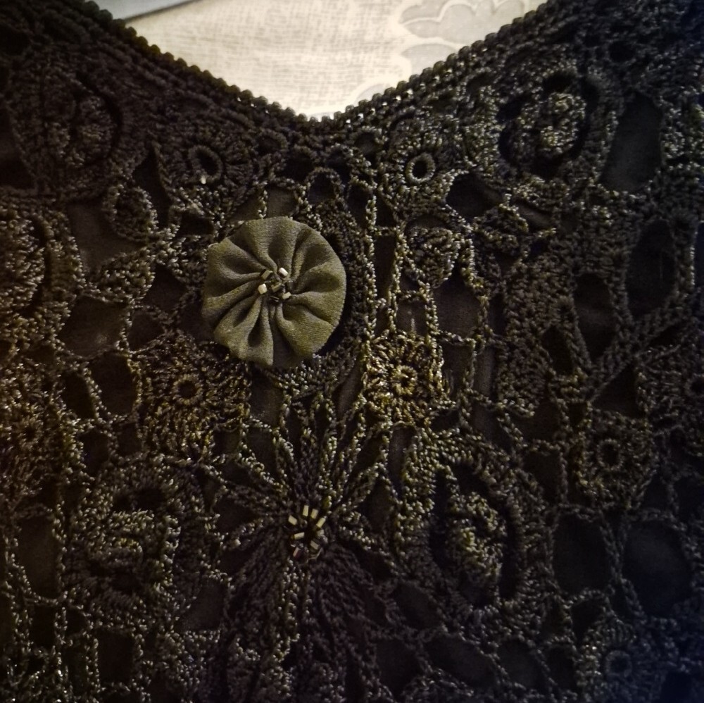 Vintage Black Crochet Lace V-Neck Asymetrical Women’s Dress - Picture 13 of 16